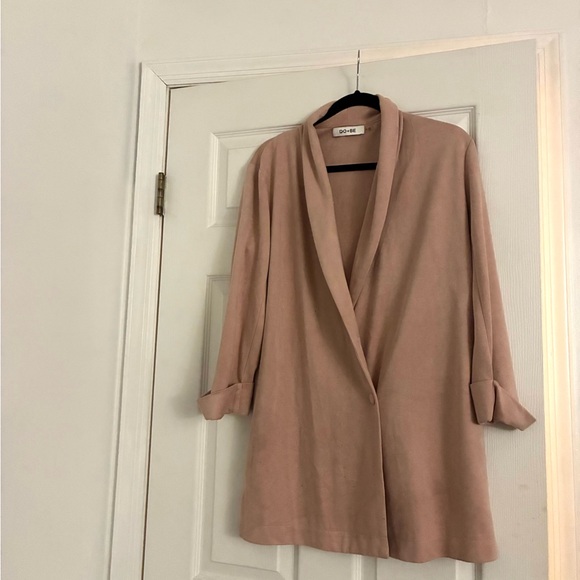 Blush Pink Blazer - Picture 3 of 4